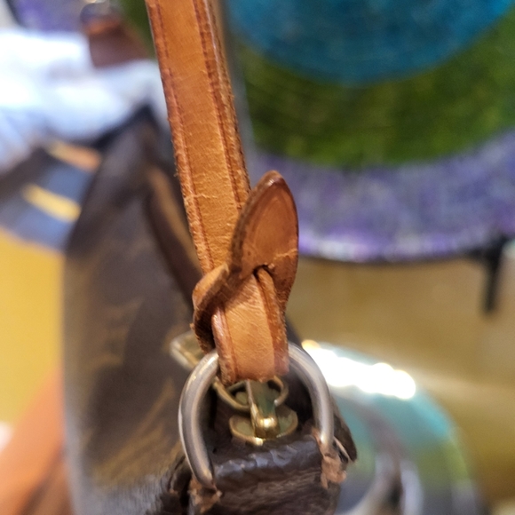 ❤️ Louis Vuitton Monogram Canvas Pochette Accessory (COA] - Picture 12 of 16